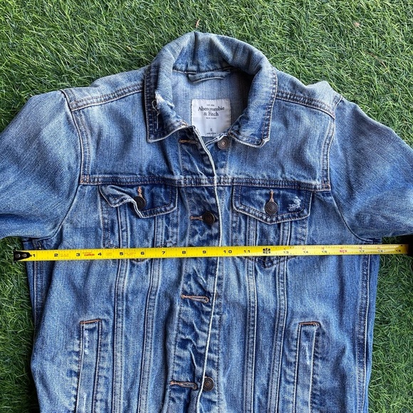 Abercrombie & Fitch Distressed Denim Jacket size small Preowned casual Y2K - Picture 6 of 7